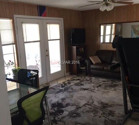3rd image of 6636 Lombard Dr