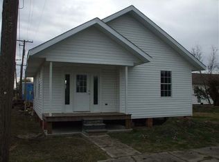 1520 8th St, Port Arthur, TX 77640