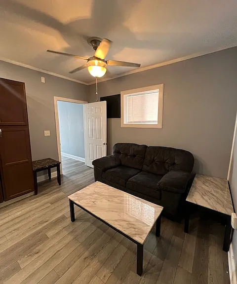 215 Cherry St #11 — Photo 3