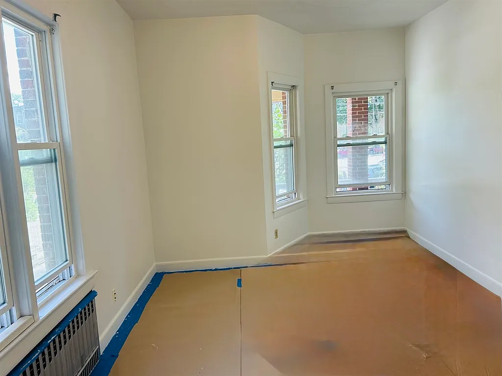 1 bed, 1.0 bath, 600 sqft, $2,000 — Photo 3