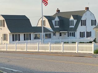 4 Priscilla Beach Rd, Plymouth, MA 02360