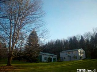 2825 Hill Rd, Cazenovia, NY 13035