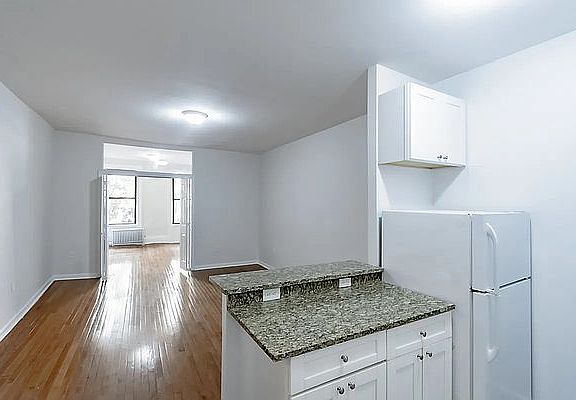 2nd image of 92 Saint Marks Pl APT 1A