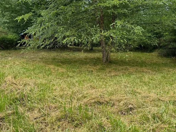 5609 Charles Ln, Hillsboro, OH 45133