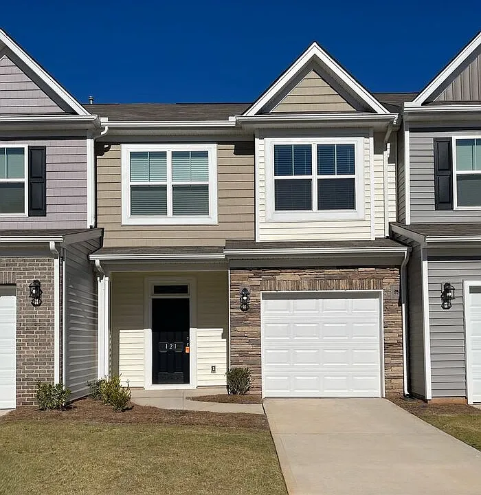 121 Arbor Trl