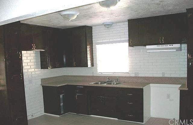 2nd image of 937 N Verde Ave
