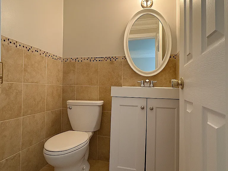 13300 Rowles Pl — Photo 6