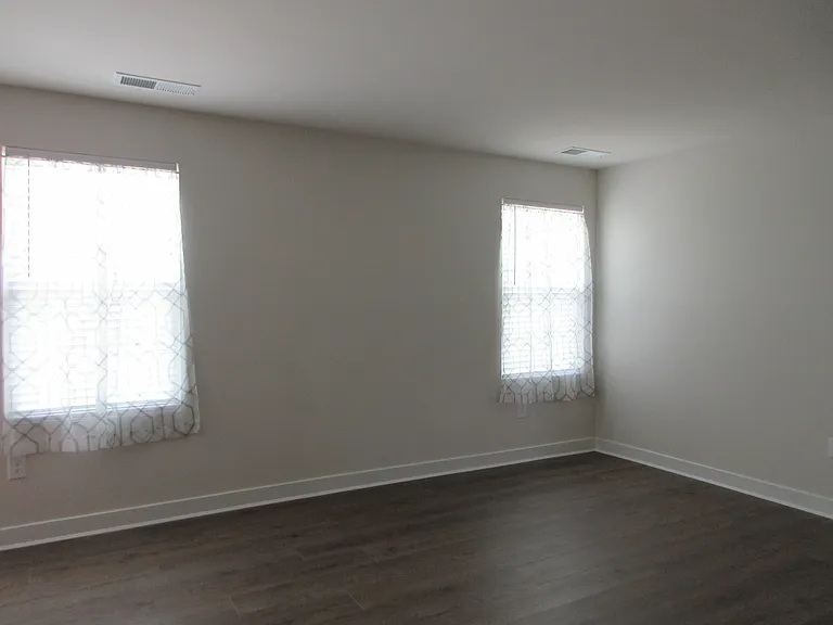 383 Windflower Dr — Photo 14