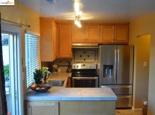 27478 Lemon Tree Ct, Hayward, CA 94545