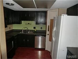 5th image of 4372 Forest De Ville Dr #33-B