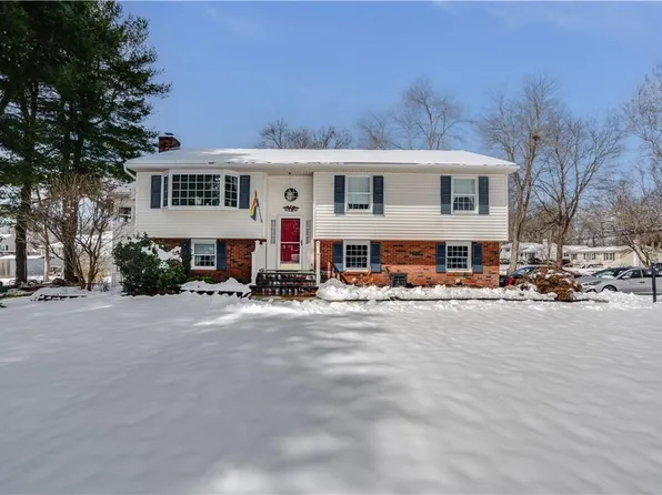 102 Meadow Lane, La Grange Ville, NY 12603
