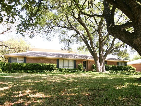 4th image of 617 Catalina Dr