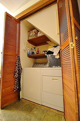 5th image of 341 W 71st St APT 11