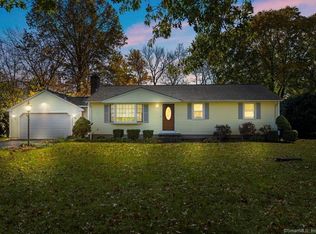 14 Fairway Rd, Southington, CT 06489