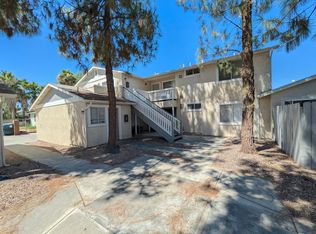 975 W Devonshire Ave UNIT B, Hemet, CA 92543