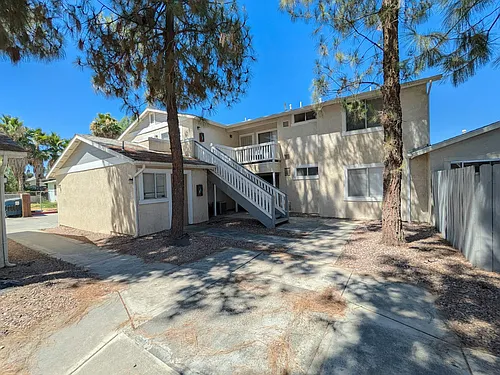 955 W Devonshire Ave #B Photo 1 955 W Devonshire Ave #B Photo 1