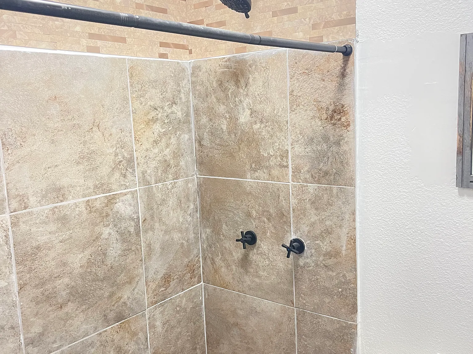Studio, 600 sqft, $1,050 — Photo 3