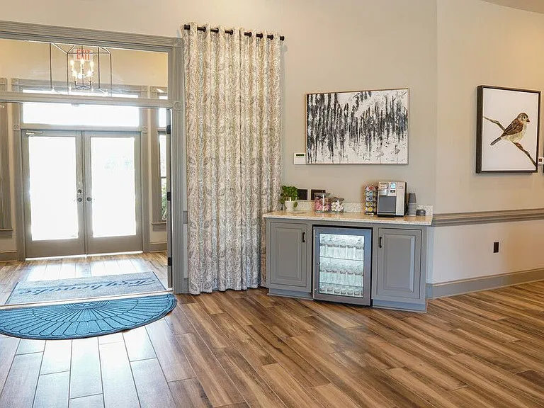 Treybrooke Apartments — Photo 17