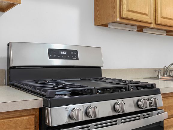 4th image of 359 Fort Washington Ave APT 4C