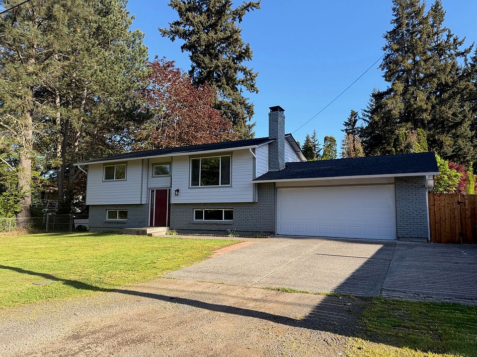 1st image of 15300 NE 39th St