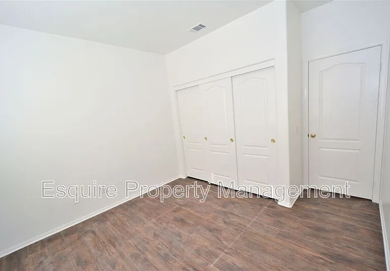 2861 Golf Villa Way — Photo 26