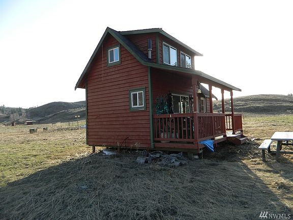 5th image of 2 Mountain View Dr
