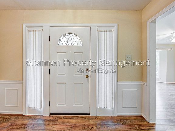 4th image of 5403 Clift Haven Dr