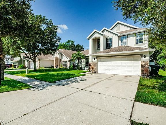 3rd image of 6745R Bluff Meadow Ct