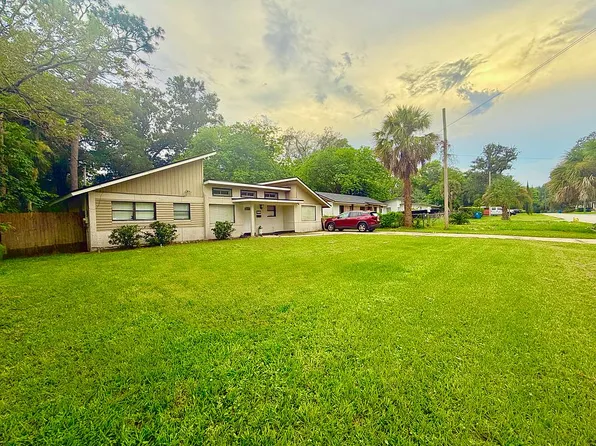 5530 Floral Bluff Rd, Jacksonville, FL 32211
