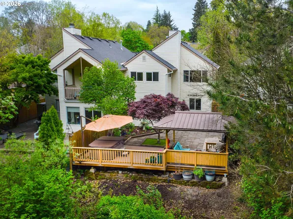 1192 NW Weybridge Way, Beaverton, OR 97006