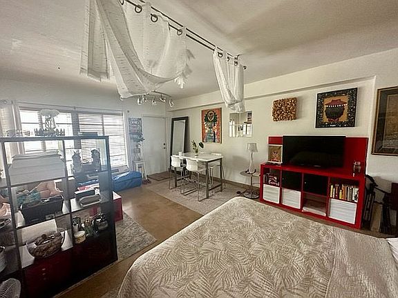2nd image of 1241 14th St APT 10