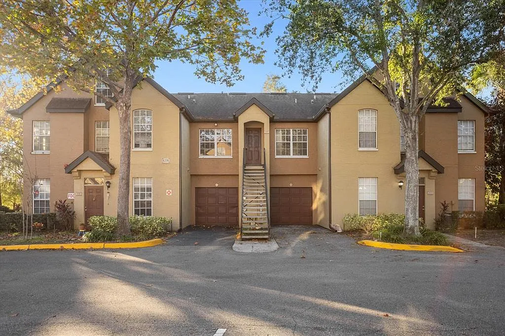 1 bed, 1.0 bath, 499 sqft, $1,390 — Photo 1