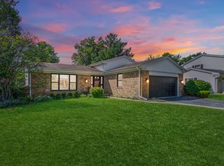 71 39th St, Downers Grove, IL 60515