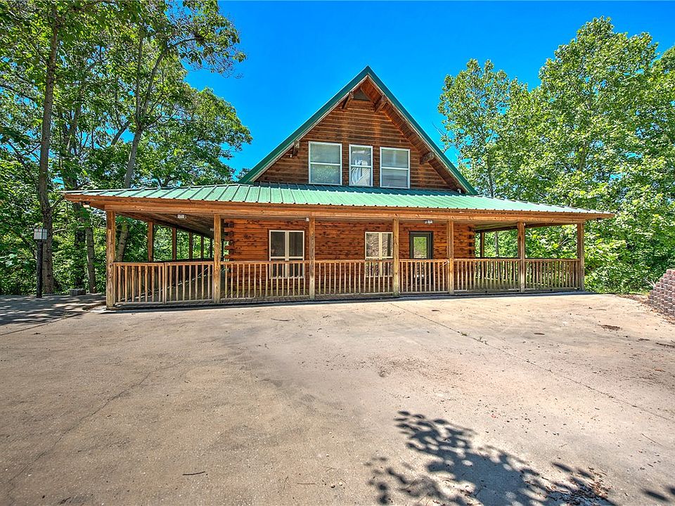 1st image of 8379 Chestnut Dr