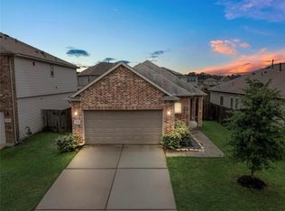 12418 King Louis Dr, Houston, TX 77044