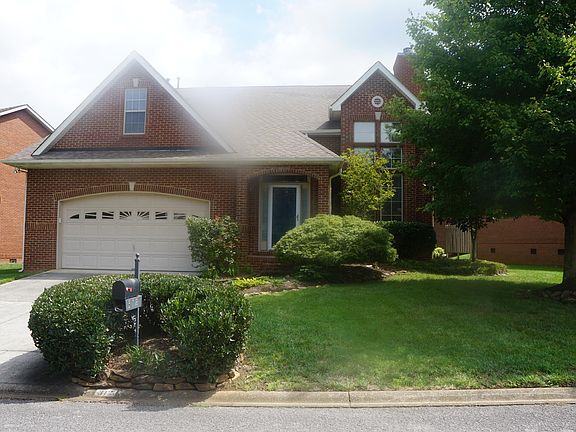 2nd image of 312 Port Charles Dr