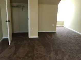43 Cleveland Ave, Trenton, NJ 08609