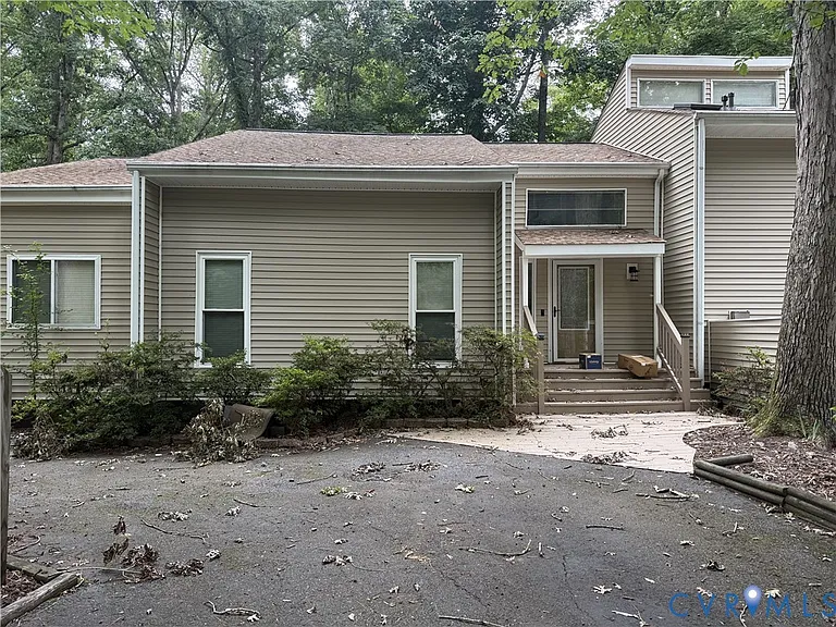 3901 McTyres Cove Ct — Photo 2