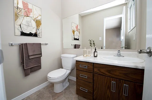 153 Woodvale Road West NW — Photo 11