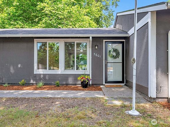 2nd image of 5601 N 39th