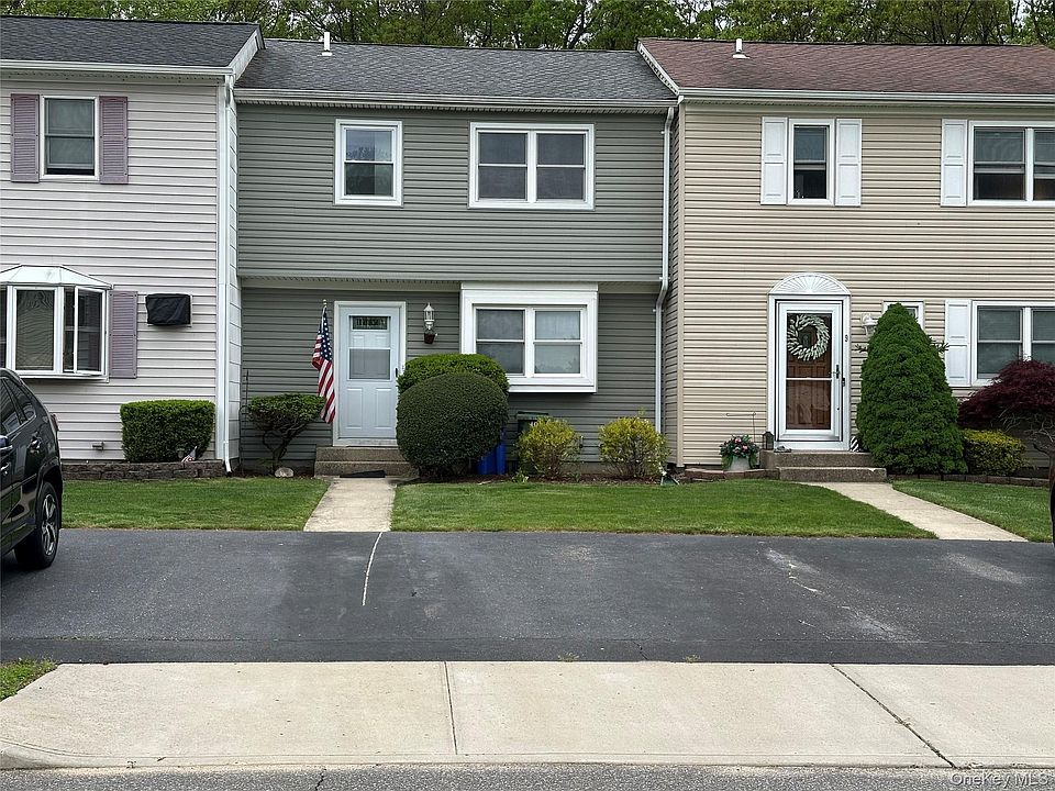 1st image of 10 Shiloh Court