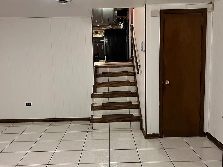 1014 Blouin Dr — Photo 6