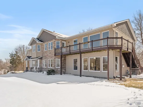 1150 105th St E, Inver Grove Heights, MN 55077