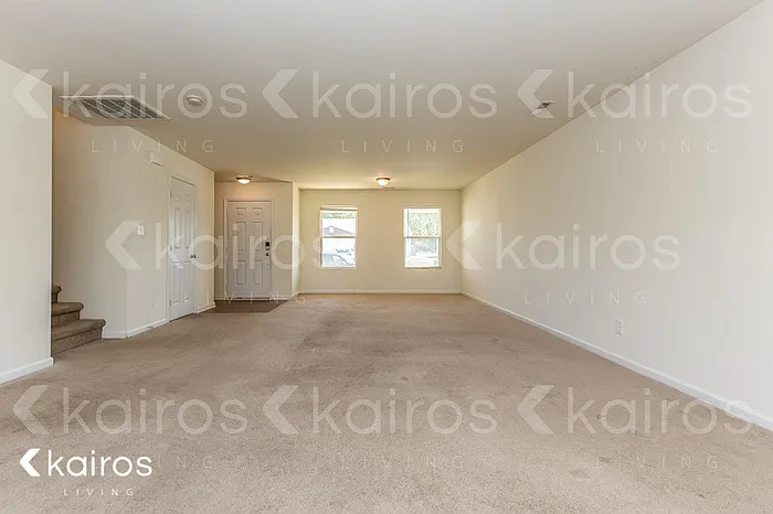 326 Kenneth Blvd NW — Photo 3