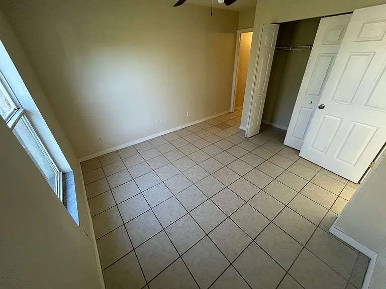 3005 Hillview St — Photo 15