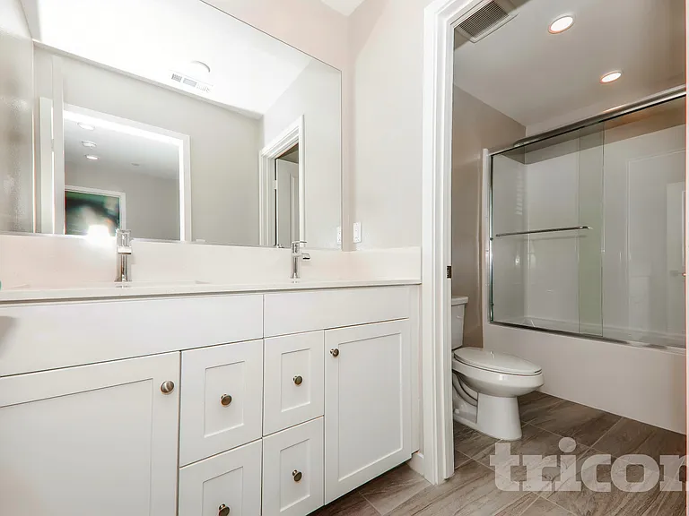 29428 Walnut Tree Way — Photo 12