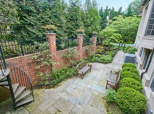 4661 Dittmar Rd, Arlington, VA 22207