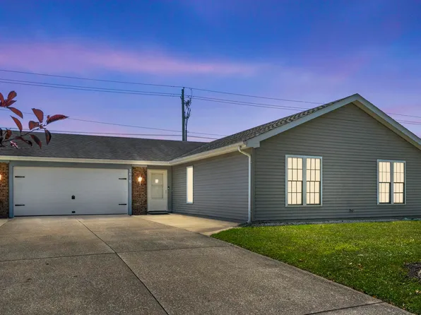 2610 White Hall Dr, Fort Wayne, IN 46845