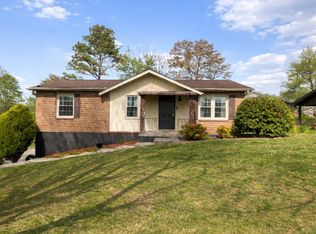 361 Springfield Dr, Bristol, TN 37620