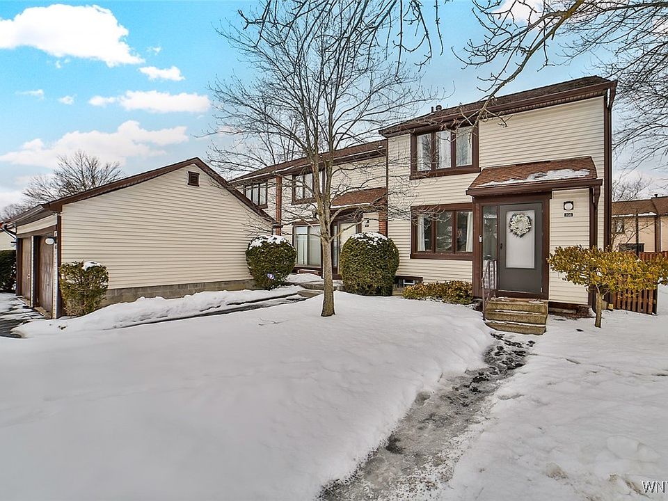 1st image of 708 Charlesgate Cir